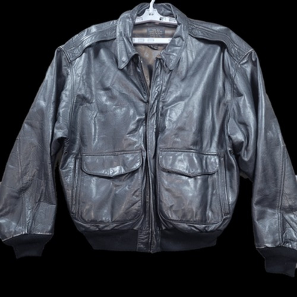 Vintage Avirex Mens Type A-2 Leather Jacket Size L Black Bomber Flight 1978-2001 - Picture 1 of 13